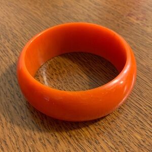 Bakelite 60s Red Orange Bracelet